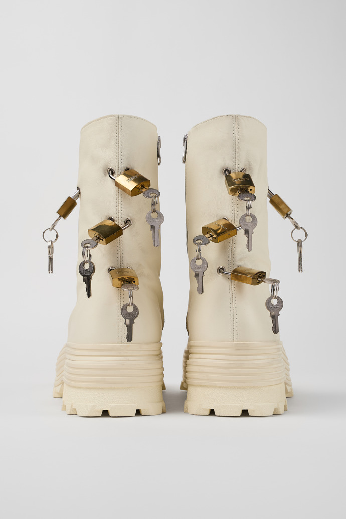 Traktori x Samantha Hudson #17 Botas de piel blanca personalizadas