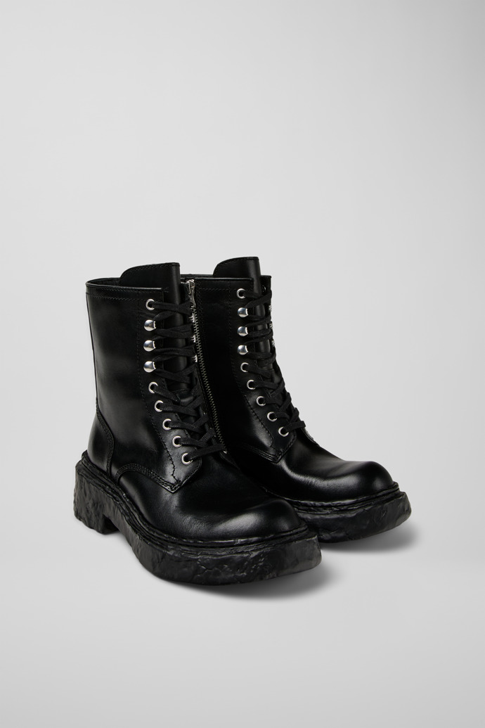 Front view of CAMPERLAB VAMONOS Black Leather Medium Boots