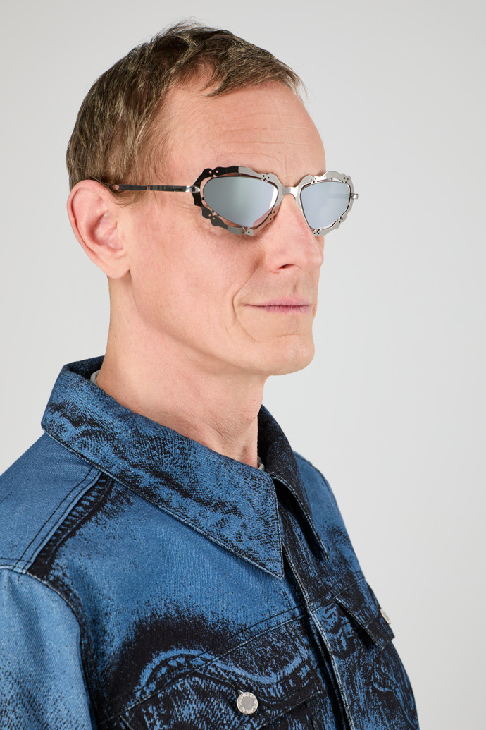 NOPEA  Sunglasses Zilveren glanzende NOPEA metalen zonnebril