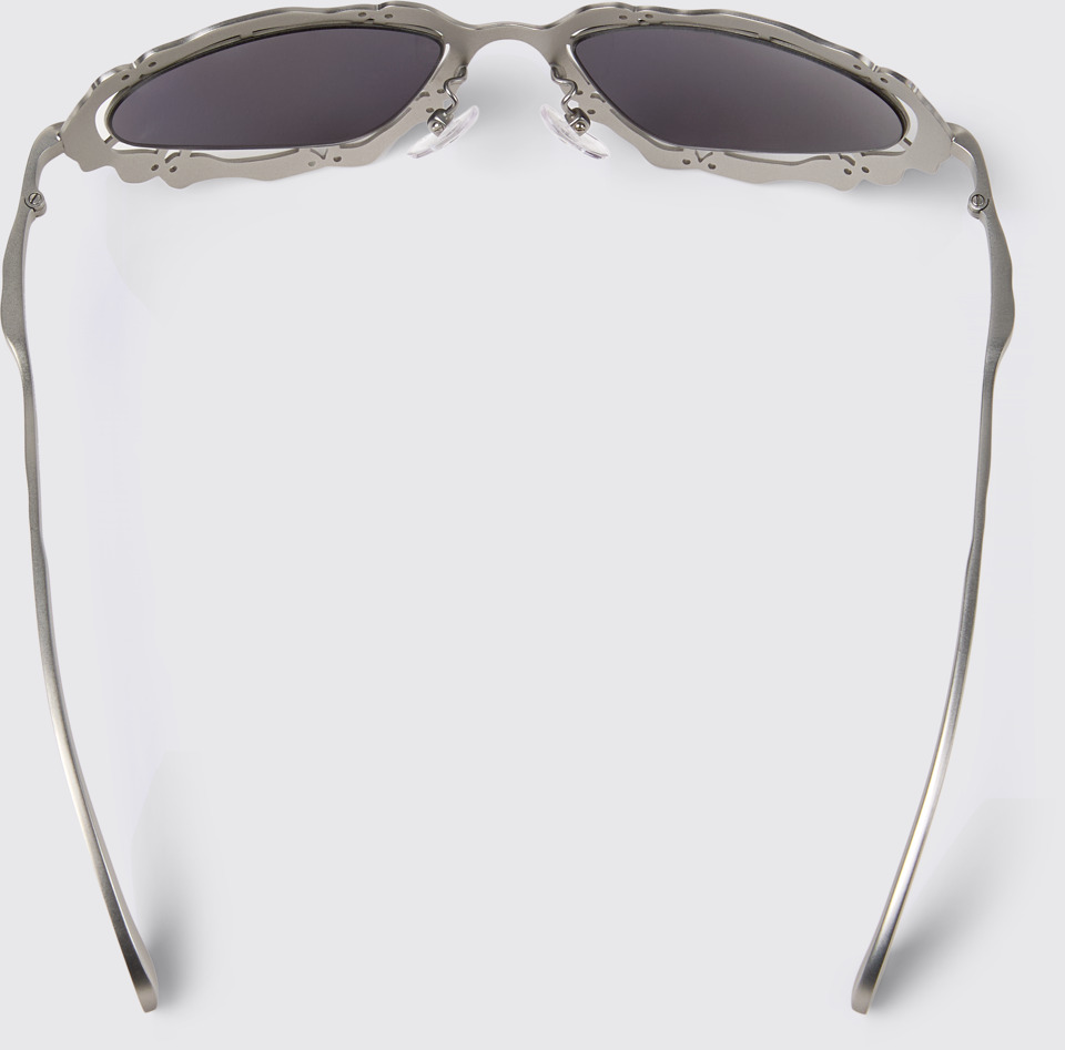NOPEA  Sunglasses Zilver geborstelde NOPEA metalen zonnebril