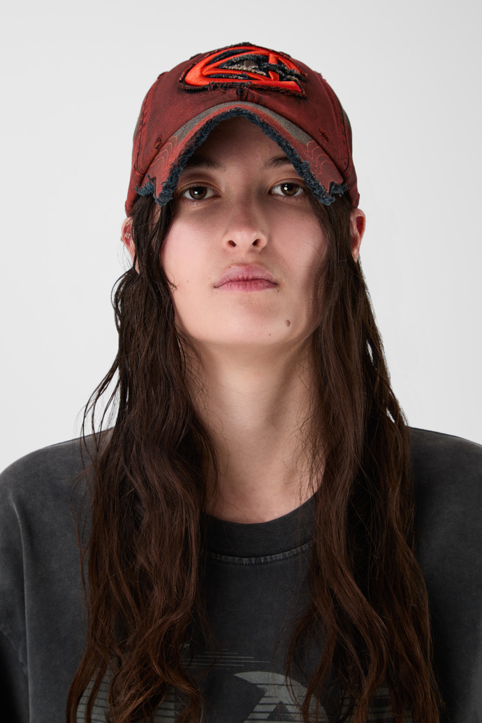 DISTORTED WASHED SPRAYED CAP NARANJA LAVADO Y ROCIADO