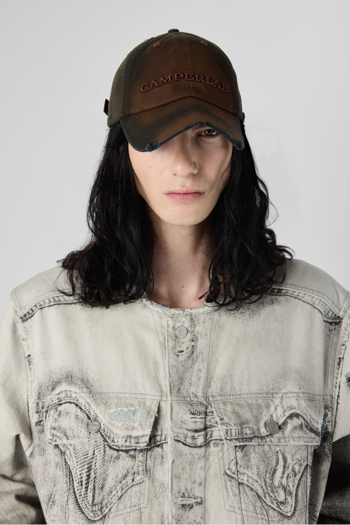 LOGO CAP