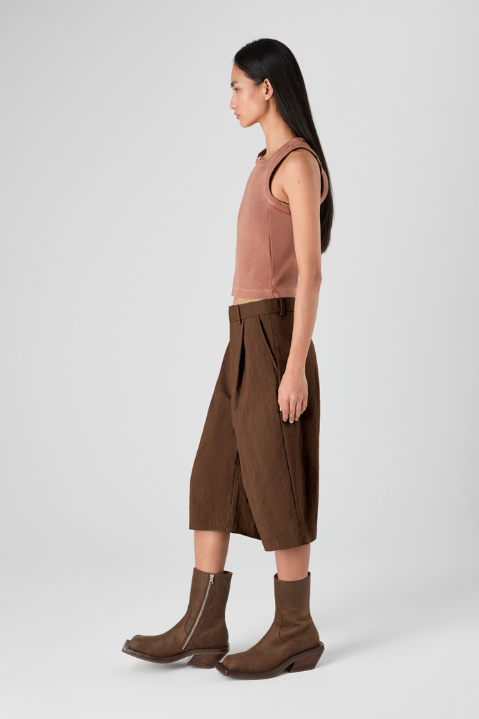 Tailored Shorts Pantalones cortos de traje técnicos marrones