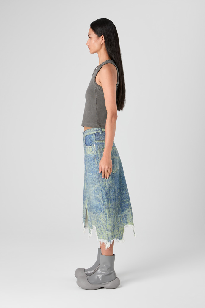 Denim Skirt Gonna in denim con stampa di vernice blu sabbia