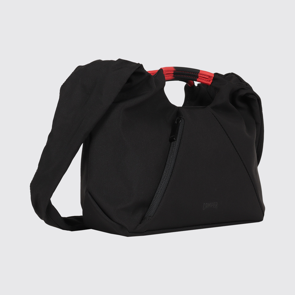 Front view of Alirio Alirio SHOULDER BAG