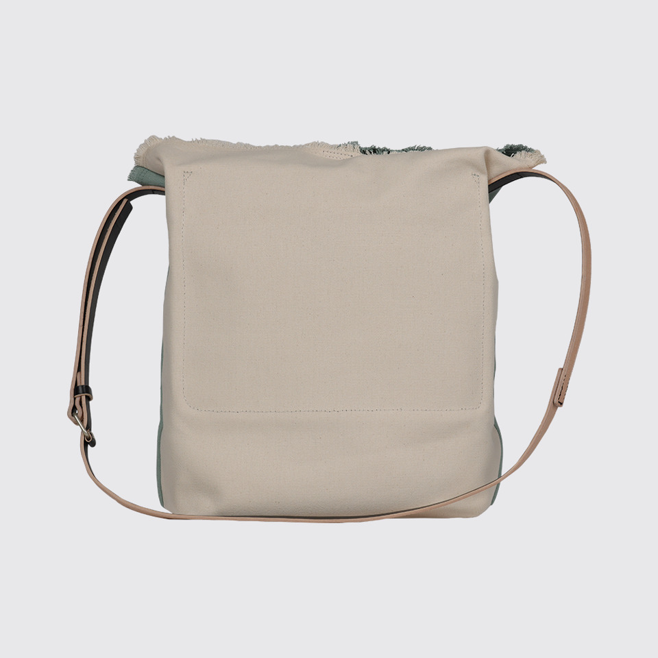 Curro Curro SHOULDER BAG詳細画像_バック