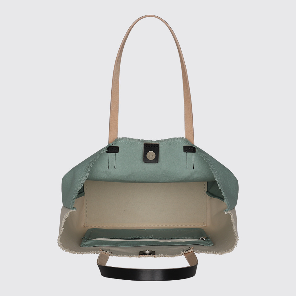 Overhead view of Curro Curro TOTE BAG