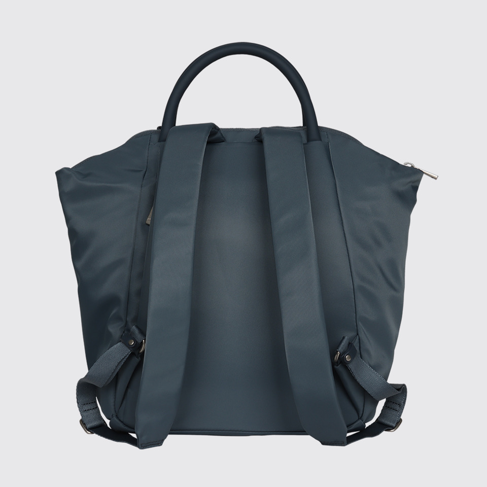 Practico Practico DAYPACK詳細画像_バック