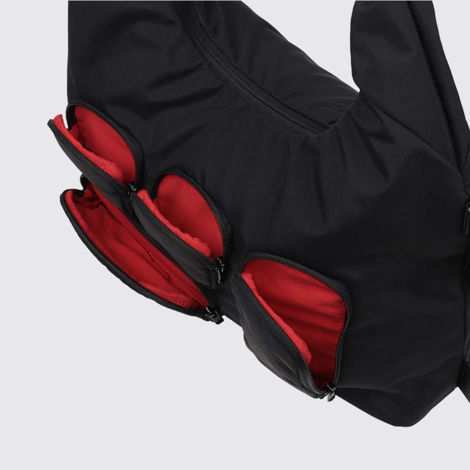 The sole of Piso Piso SHOULDER BAG