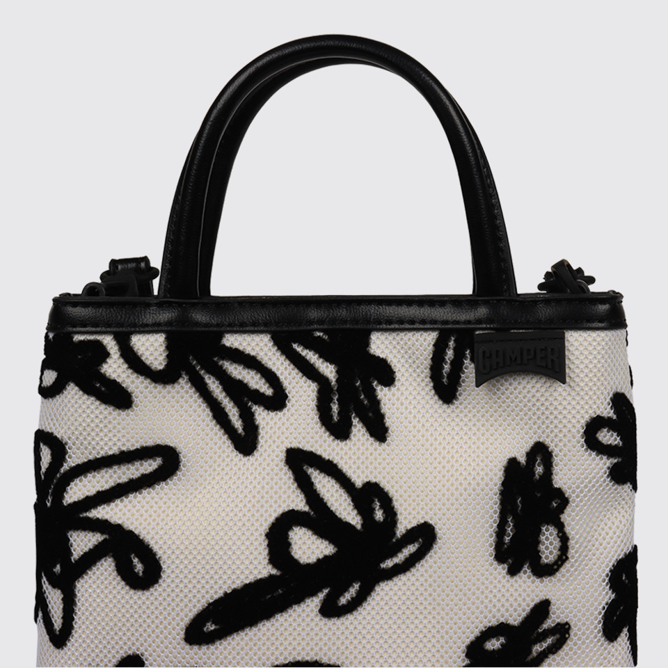 The sole of Amapola Amapola SHOULDER BAG