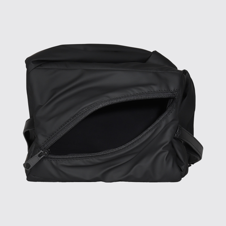 Overhead view of Willa Willa SHOULDER BAG