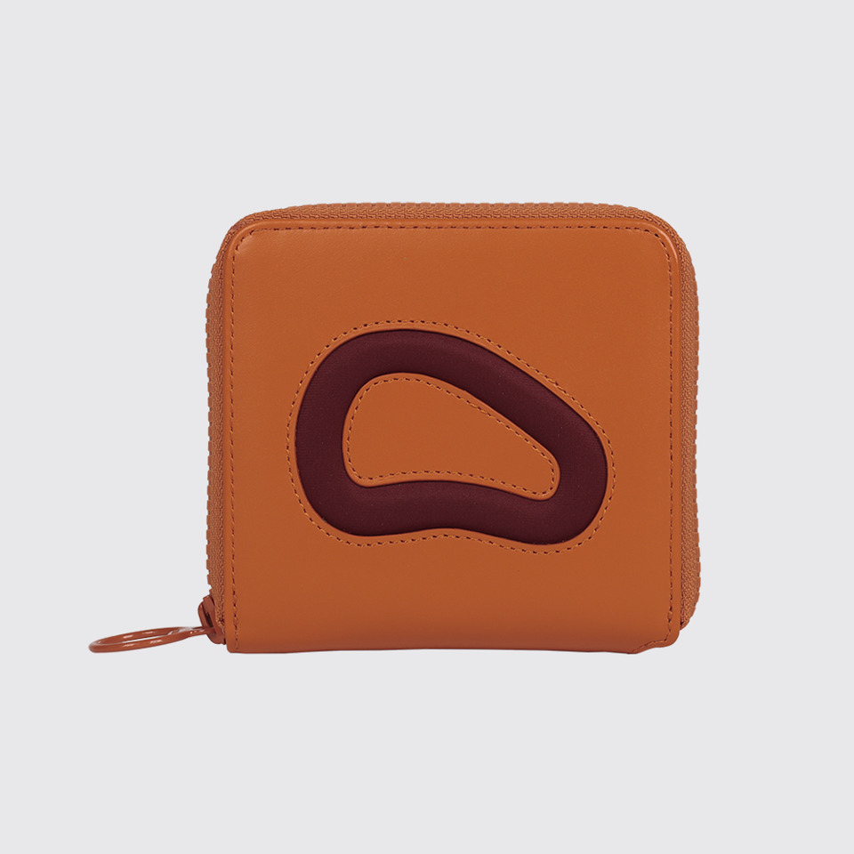 Side view of Jill Jill WALLET