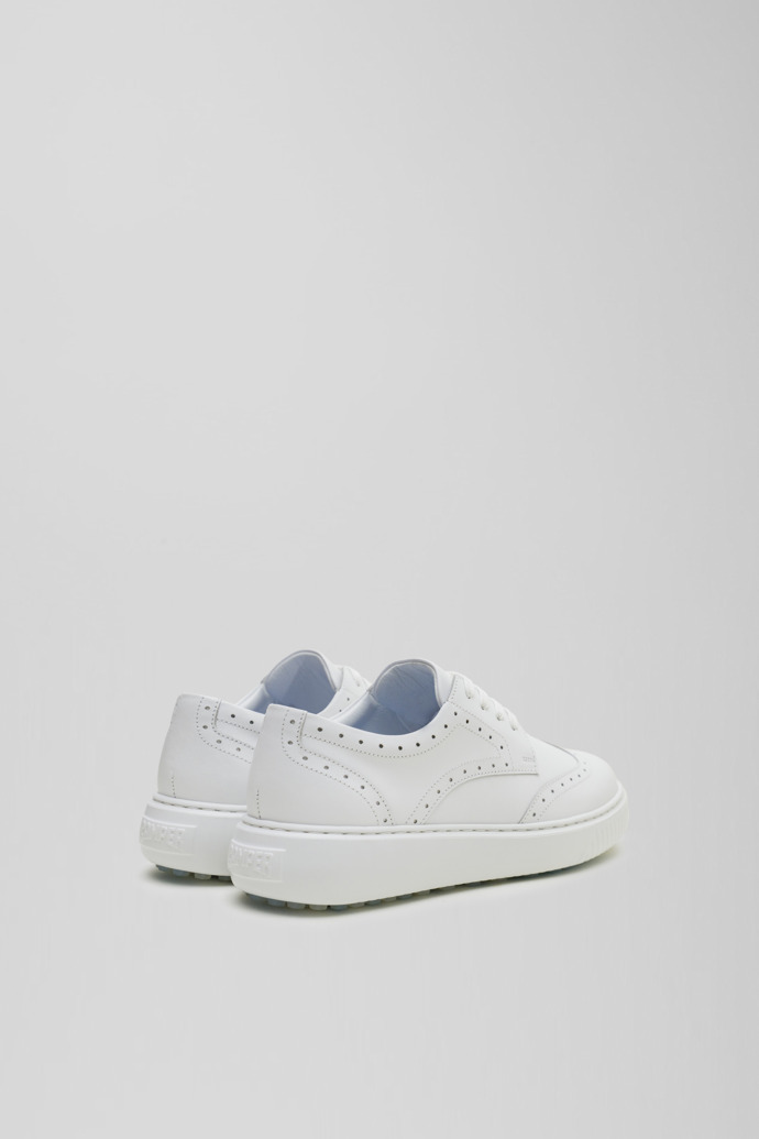 Back view of Birdie White  leather golf sneakers