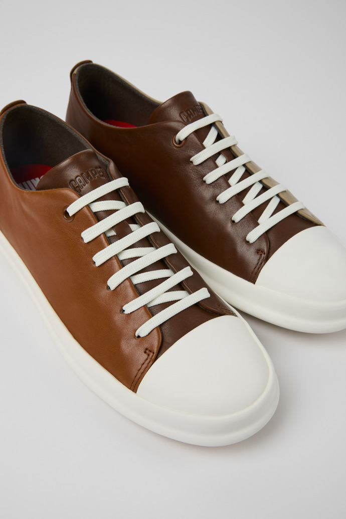 Twins Sabates de pell marrons per a home.