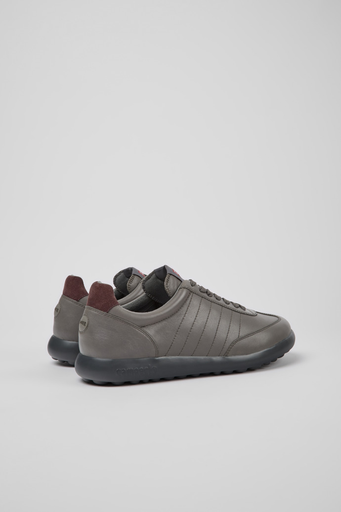 Pelotas XLite Sneakers grises y color tinto para hombre