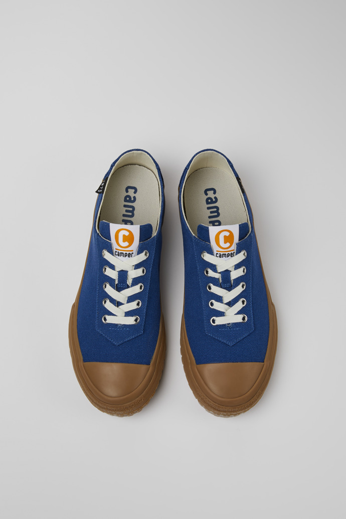 Overhead view of Camaleon Blue recycled cotton sneakers for men