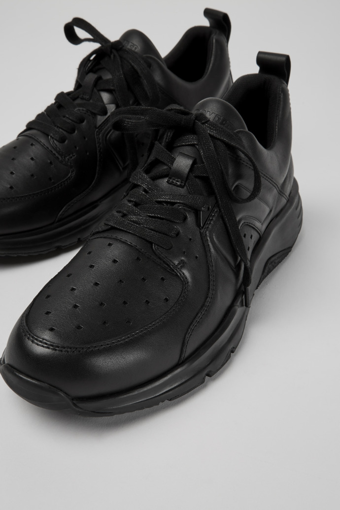 Close-up view of Drift Black sneaker for men