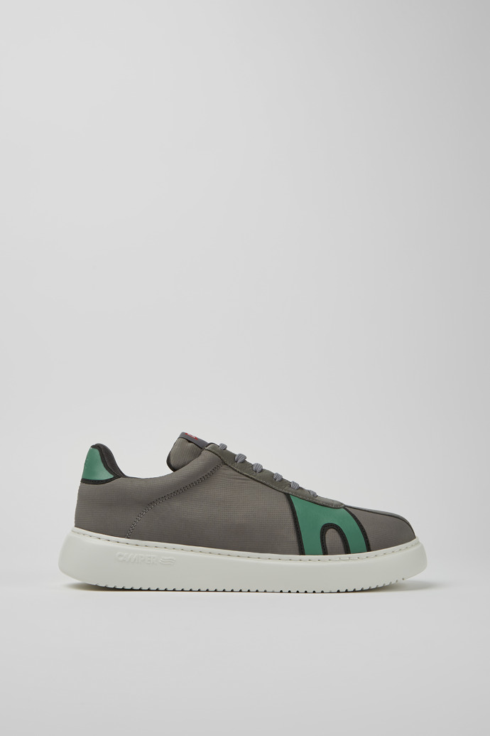 Side view of Runner K21 Gray and green sneakers for men