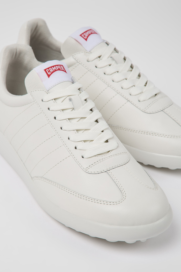 Close-up view of Pelotas XLite White leather sneakers for men