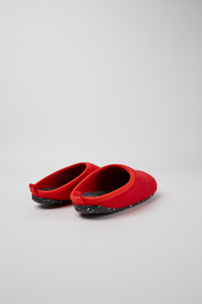 Back view of Wabi Red wool men’s slippers