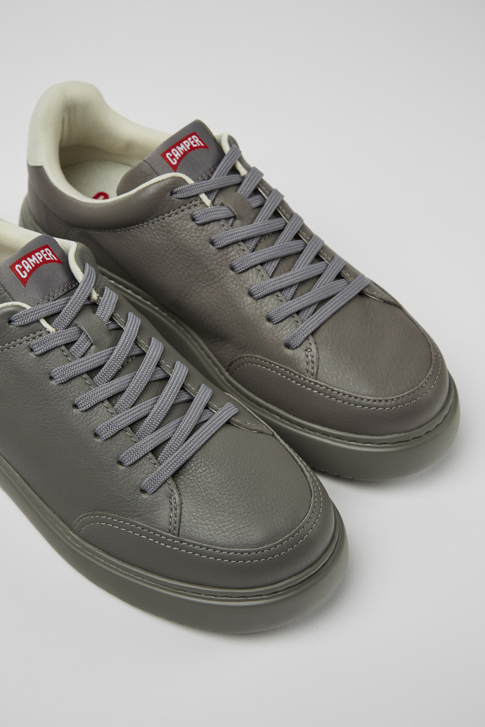 Runner K21 Sneakers grises de piel para hombre