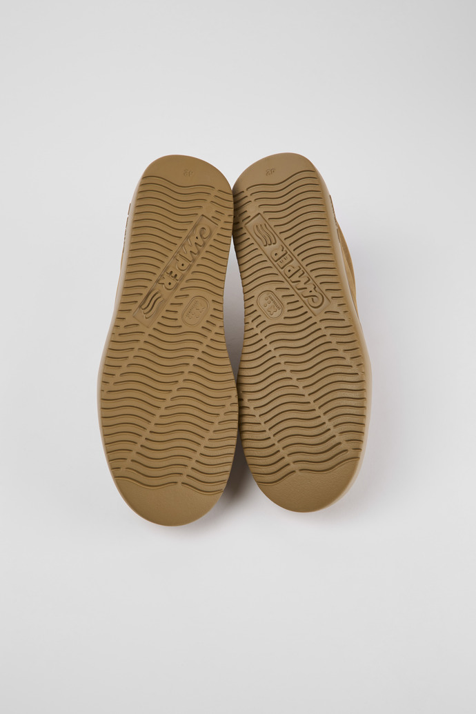 The soles of Runner K21 Brown Nubuck Sneaker for Men