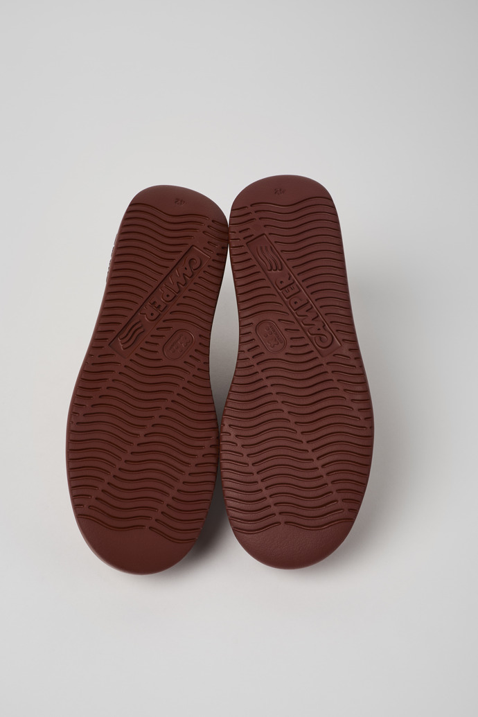 The soles of Runner K21 Red nubuck sneakers for men