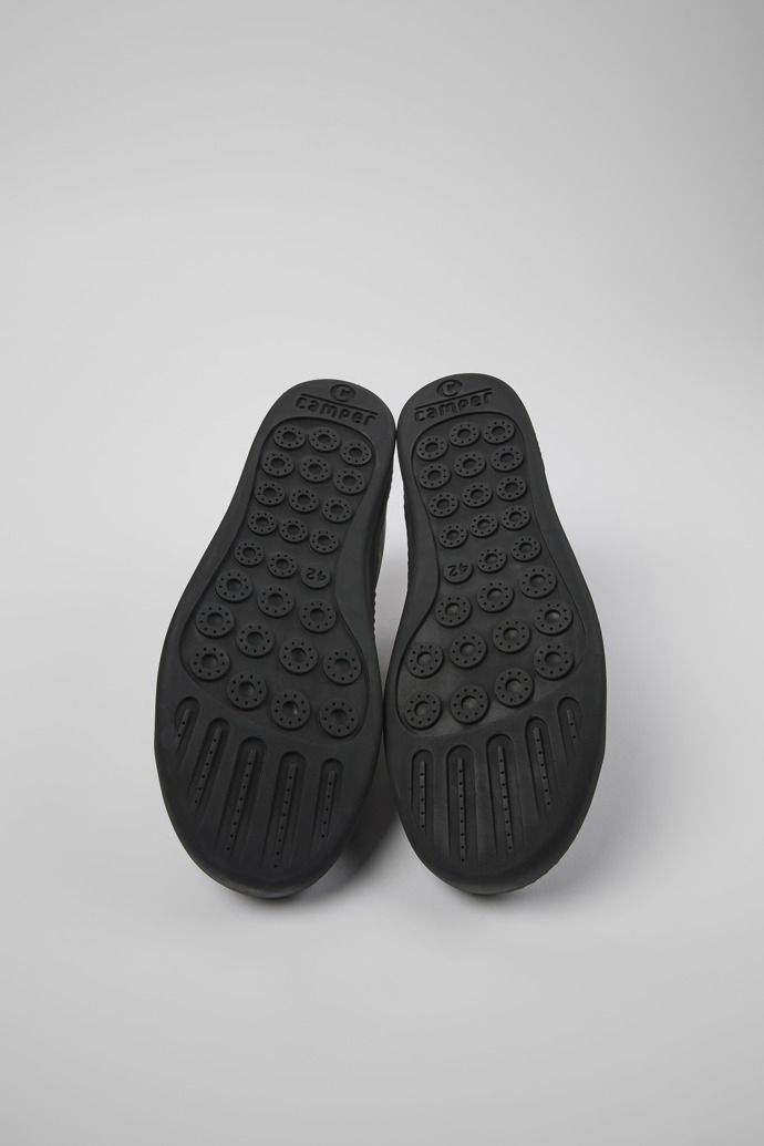 The soles of Twins Black leather sneakers for men