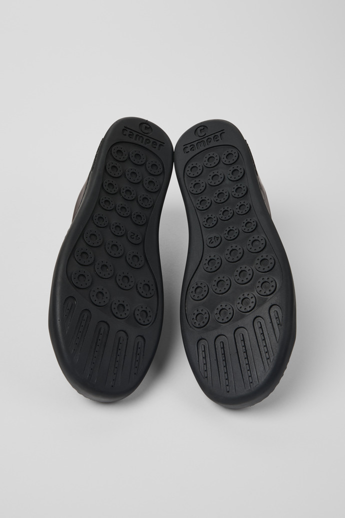 Twins Brauner Herrensneaker aus Leder.