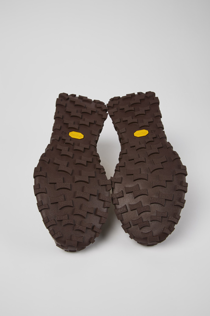 The soles of Drift Trail VIBRAM Beige recycled PET and nubuck sneakers for men