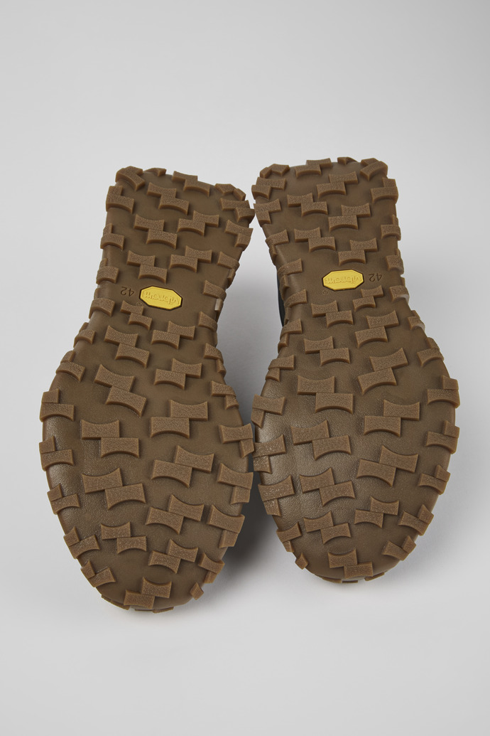 The soles of Drift Trail VIBRAM Black Textile/Nubuck Sneaker for Men