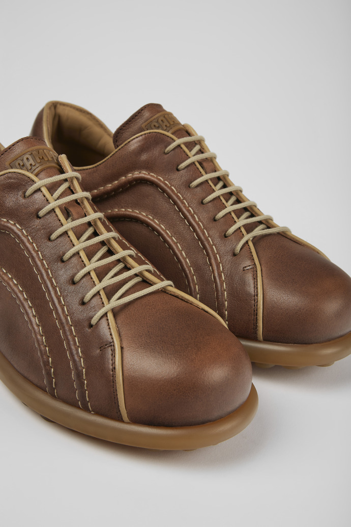 Close-up view of Pelotas Brown vegetable tanned leather  shoes for men