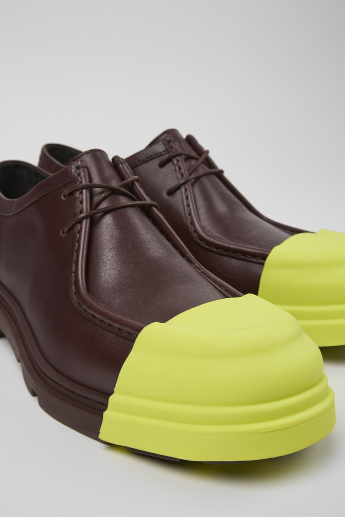 Close-up view of Junction Burgundy leather shoes for men