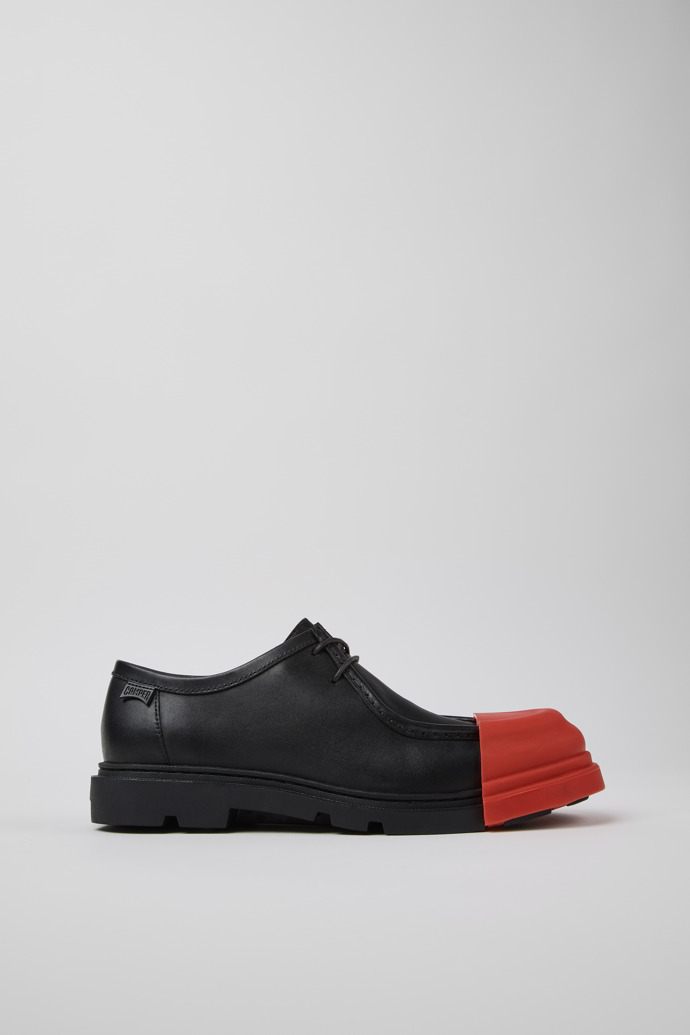 Side view of Junction Black Leather Shoes for Men.