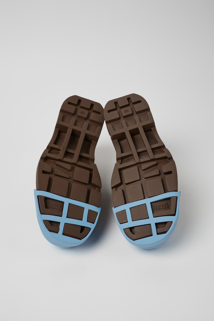 Junction Chaussures en cuir marron Pour homme.