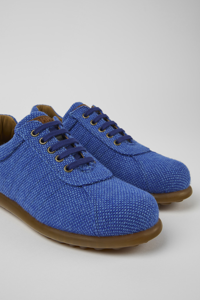 Close-up view of Pelotas Blue wool, viscose, and leather shoes for men