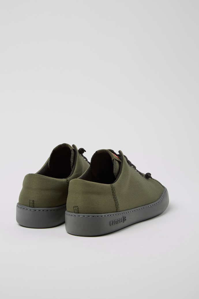 Peu Touring Sneakers de PET reciclado verde para hombre.