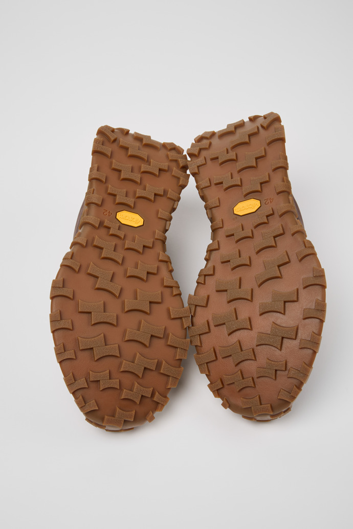 Drift Trail Sneakers marrones de nobuk para hombre.