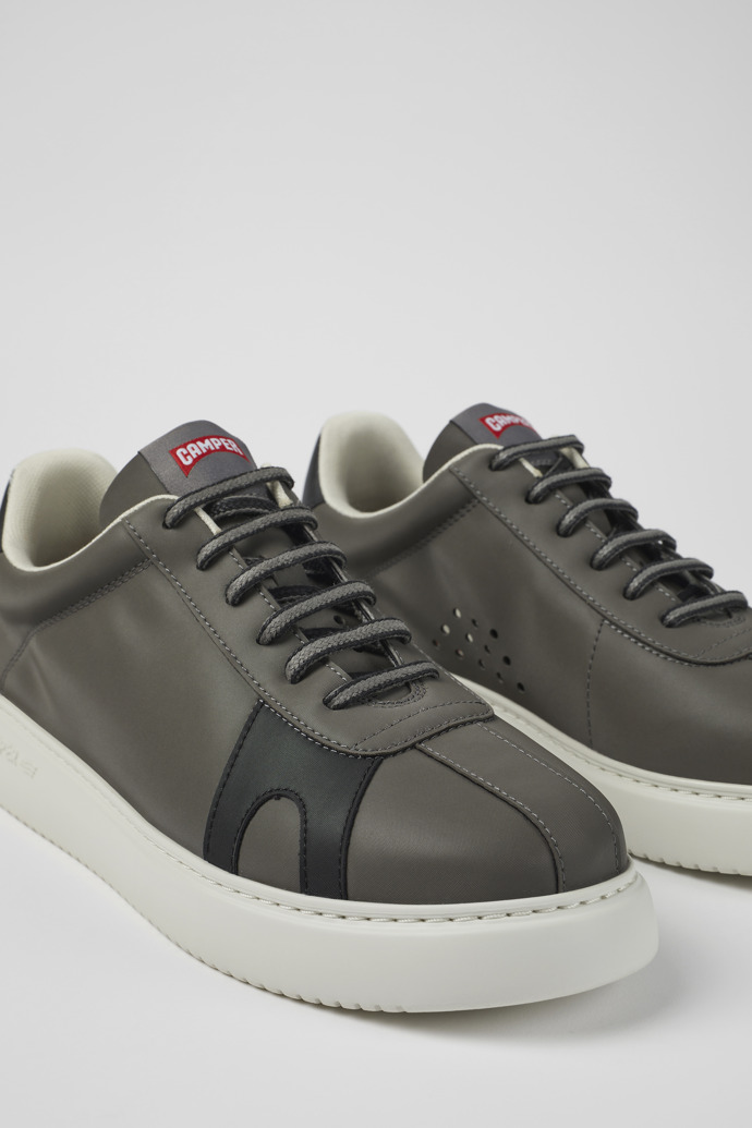 Close-up view of Runner K21 MIRUM® Dark gray MIRUM® textile sneakers for men