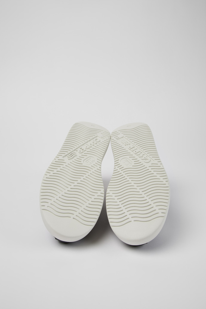 The soles of Runner K21 MIRUM® Black MIRUM® textile sneakers for men