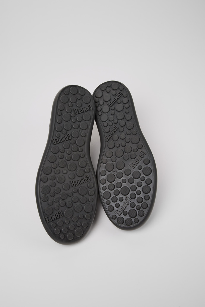 The soles of Pelotas Soller Multicolor Leather and Nubuck Sneakers for Men.
