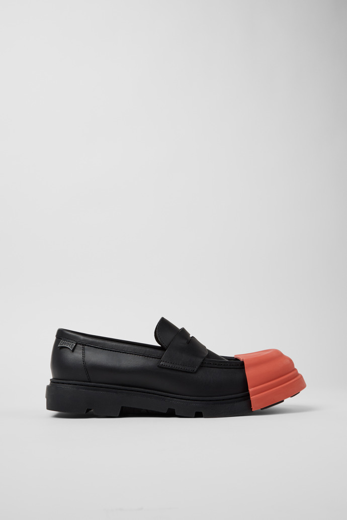 Side view of Junction Black Leather Mocasins for Men.