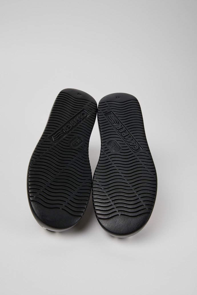 The soles of Runner K21 Black Textile Sneaker for Men