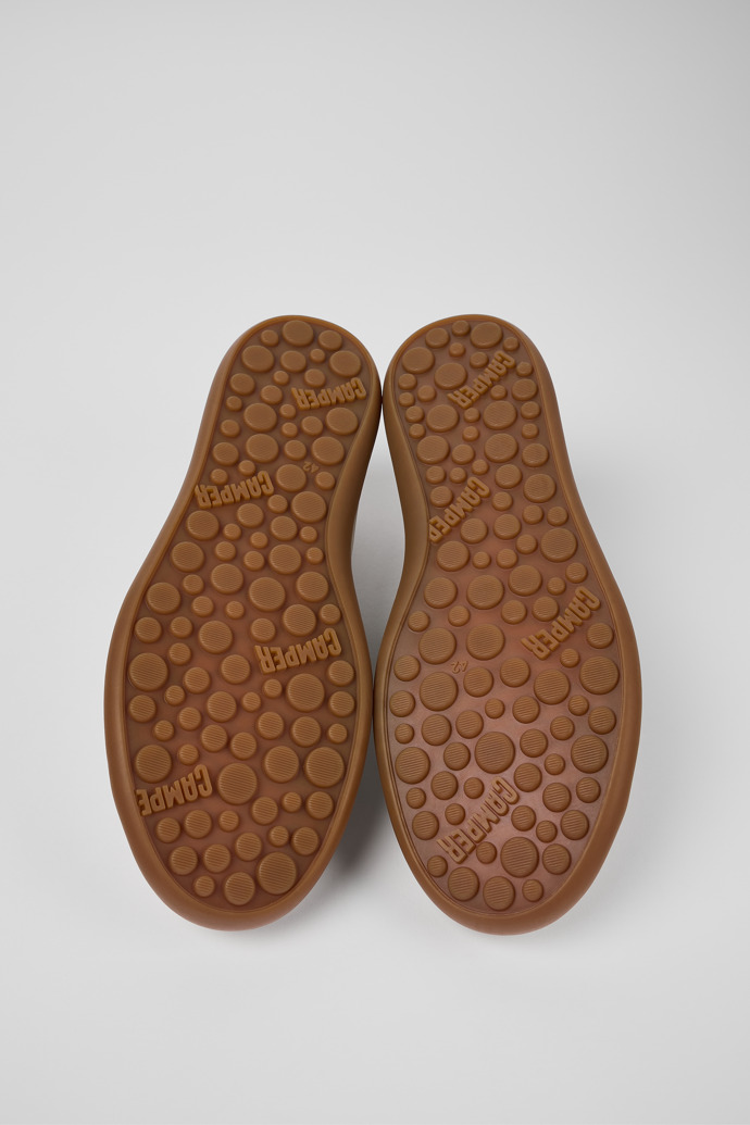 The soles of Pelotas Soller White Leather Sneaker for Men