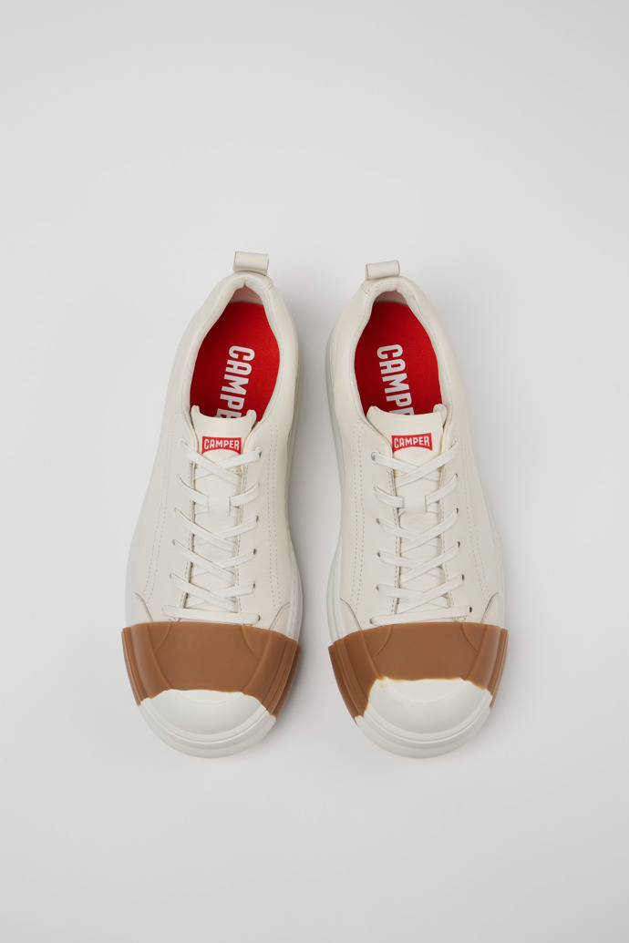 Junction Runner Sneaker d’home de pell de color blanc.