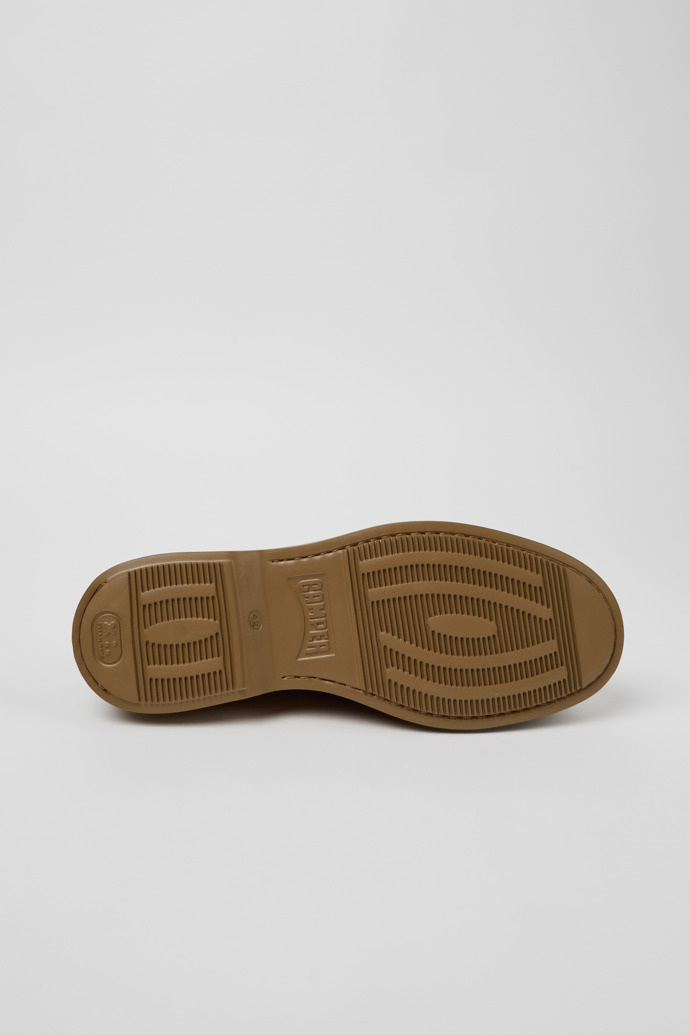 Norman Brauner Herrenschuh aus Veloursleder.