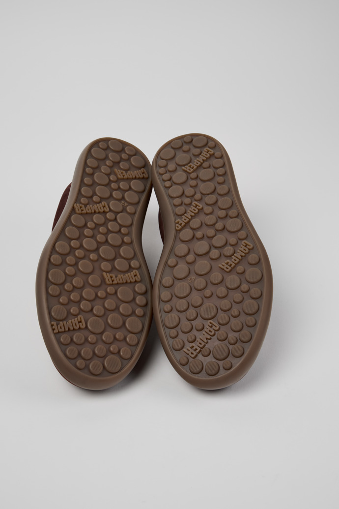The soles of Pelotas Soller Burgundy Nubuck Sneakers for Men.