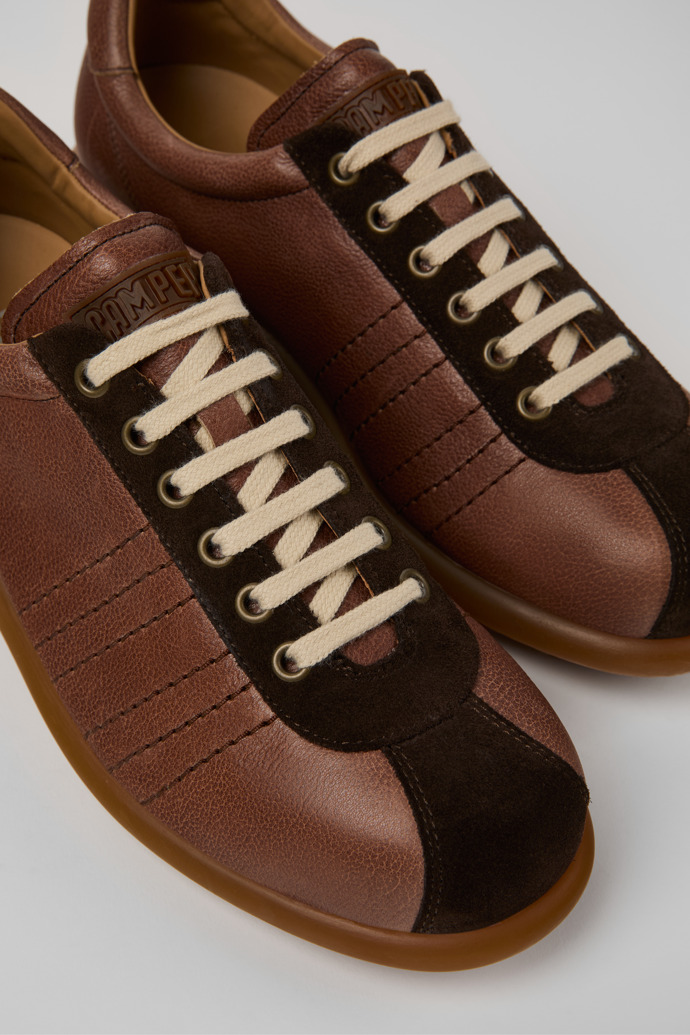 Close-up view of Pelotas Brown Leather and Nubuck Shoes for Men.
