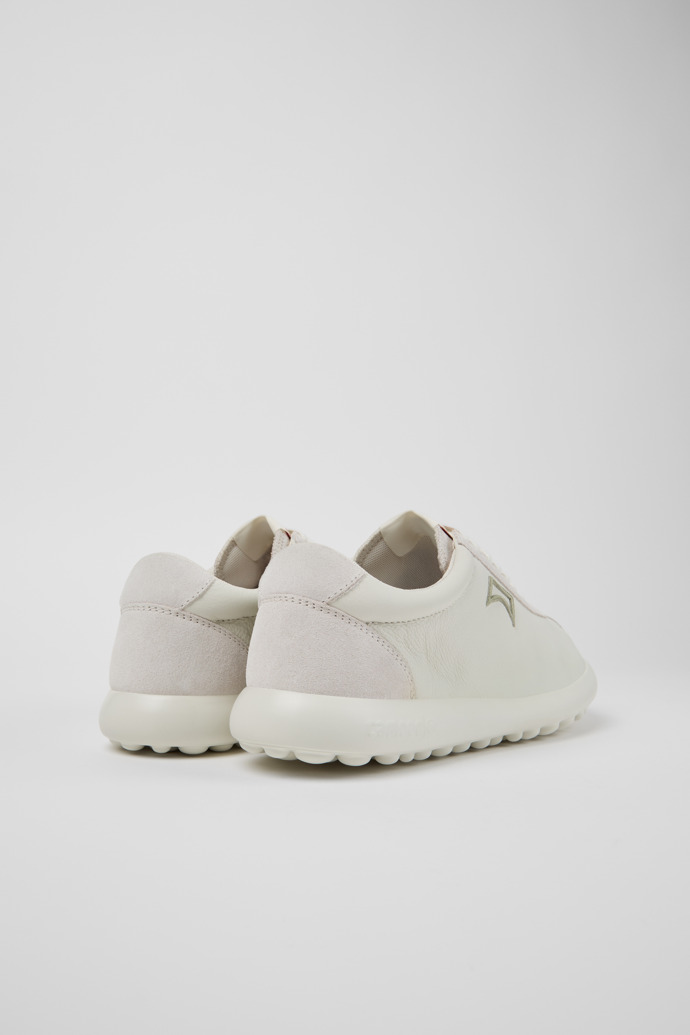 Pelotas XLF Sneakers blancas de piel y nobuk para hombre.