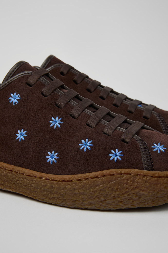 Peu Terreno Zapatos de ante y piel marrón y azul para hombre.